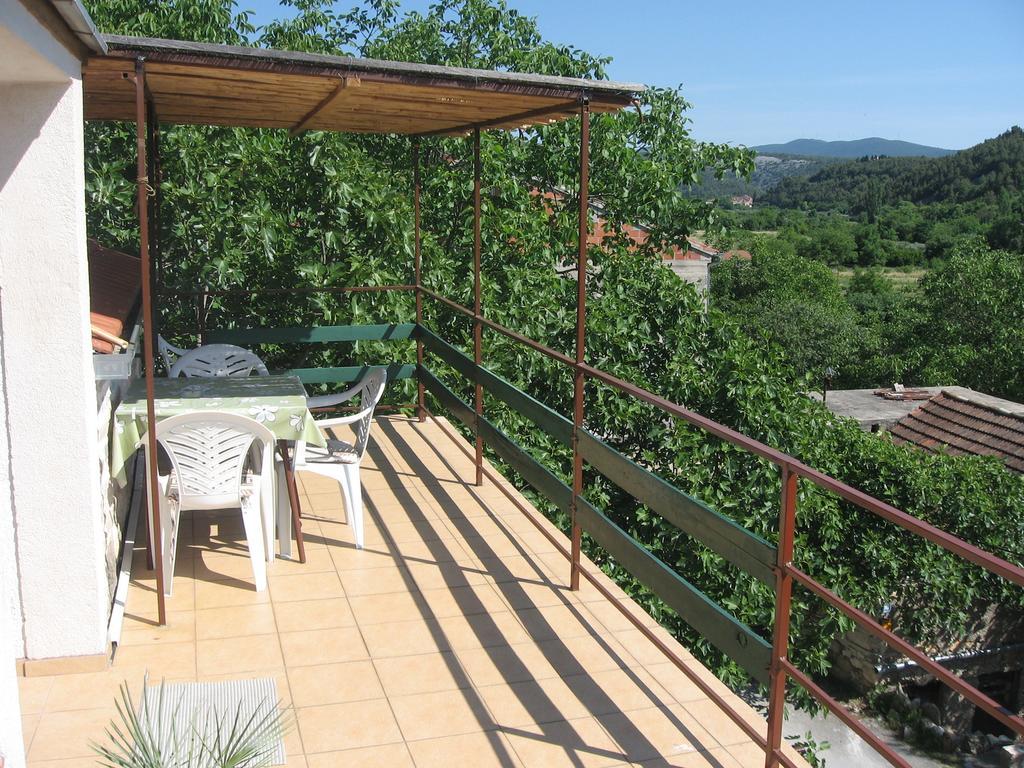 Apartments Darinka Skradin Bilik gambar