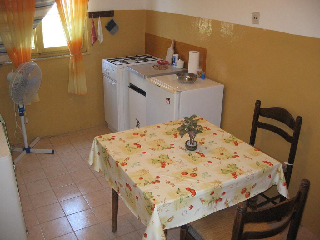Apartments Darinka Skradin Bilik gambar