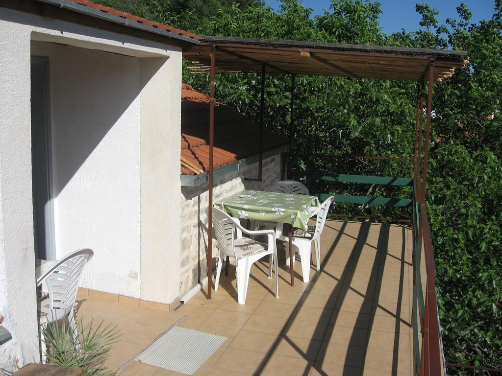 Apartments Darinka Skradin Bilik gambar