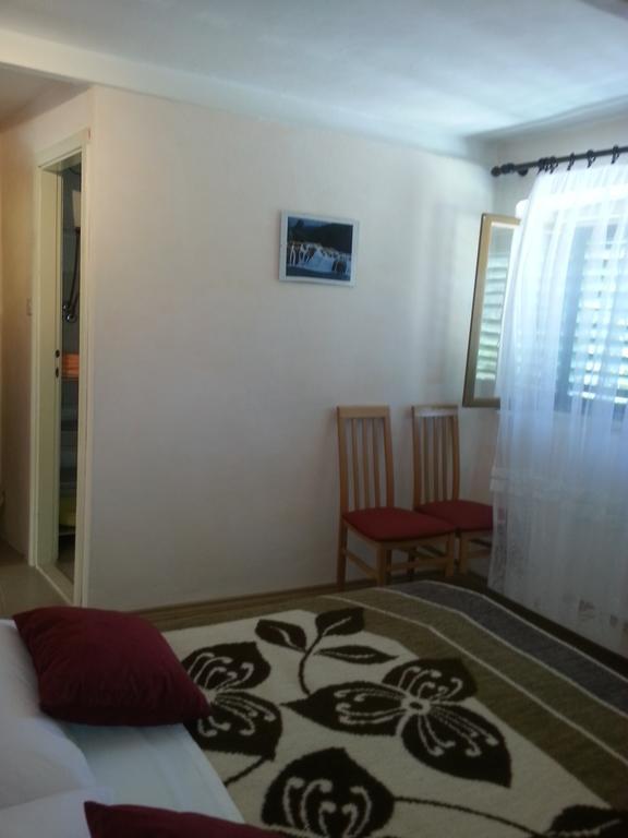Apartments Darinka Skradin Bilik gambar